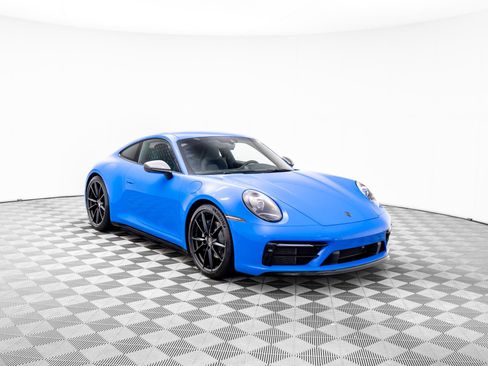 Certified 2024 Porsche 911 Carrera T image 6