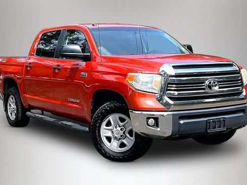 Used 2016 Toyota Tundra SR5 w/ TRD Off Road Package AWD/4WD image 2