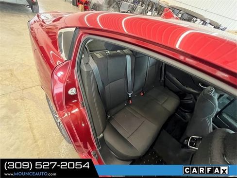 Used 2022 Subaru Legacy Premium image 8