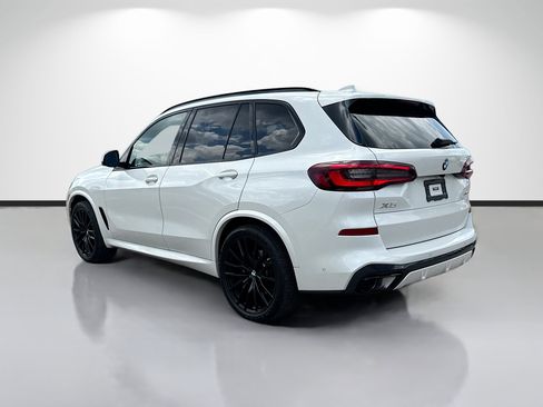 Used 2023 BMW X5 sDrive40i w/ M Sport Package image 5