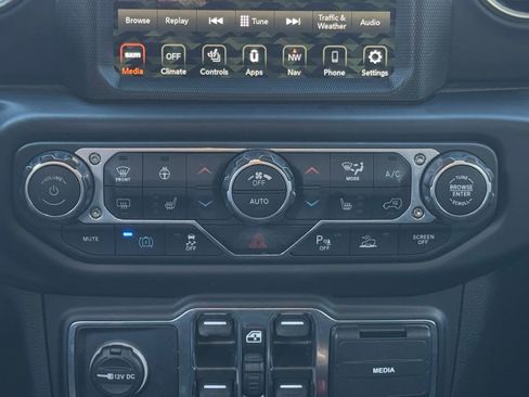 Used 2022 Jeep Wrangler Unlimited Rubicon 4xe w/ Cold Weather Group image 22