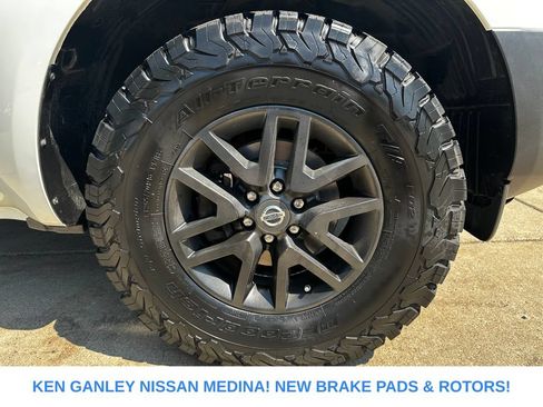 Used 2018 Nissan Frontier SV w/ Value Truck Package AWD/4WD image 19