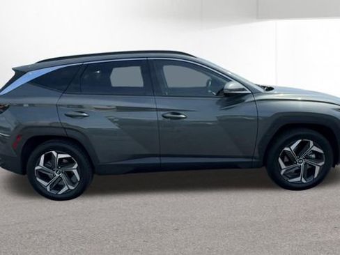 Used 2022 Hyundai Tucson Limited AWD/4WD image 10