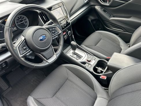 Used 2022 Subaru Forester Premium image 9