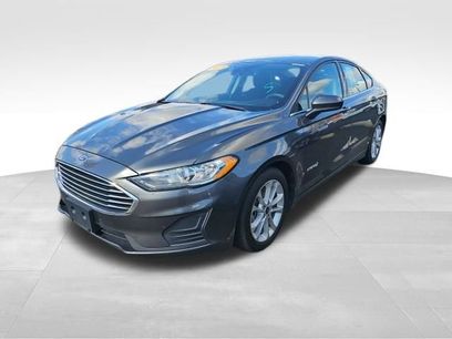 Used 2019 Ford Fusion SE
