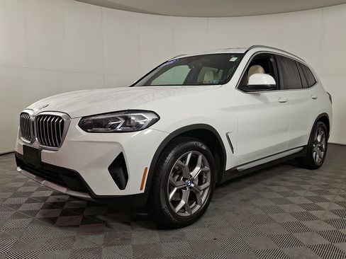 Used 2022 BMW X3 xDrive30i w/ Convenience Package AWD/4WD image 3