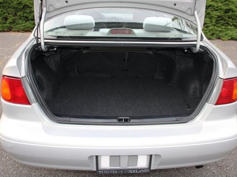 Used 1999 Toyota Corolla CE FWD image 15