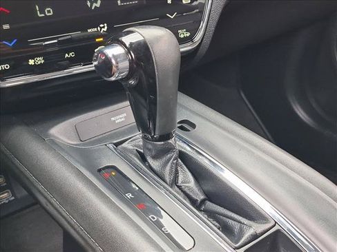 Used 2021 Honda HR-V EX-L image 11