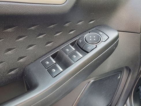 Used 2020 Ford Escape SE FWD image 11