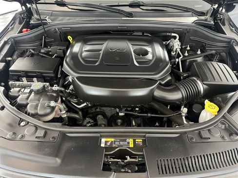 Used 2022 Dodge Durango GT image 11