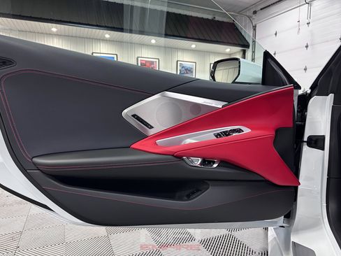 Used 2022 Chevrolet Corvette Stingray Preferred Cpe w/ Z51 Performance Package image 37