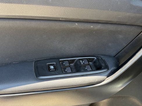 Used 2021 Ford Ranger XLT w/ Equipment Group 301A Mid RWD image 6