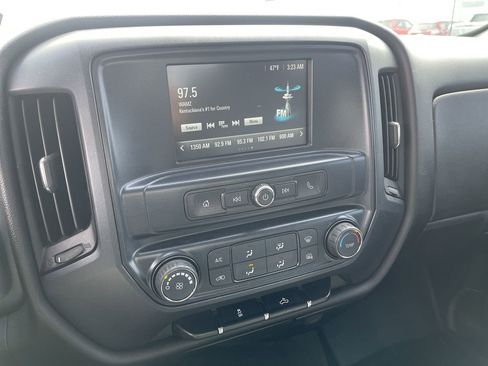 Used 2018 Chevrolet Silverado 2500 W/T image 13
