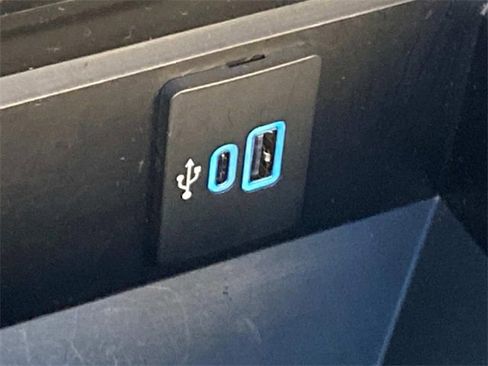 Used 2025 Ford F450 Lariat w/ Chrome Package image 26