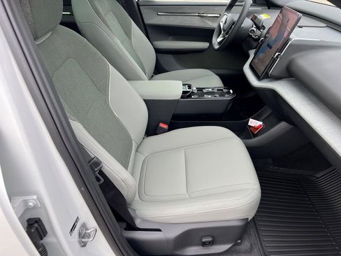 New 2026 Volvo EX30 Plus w/ Climate Package RWD image 10