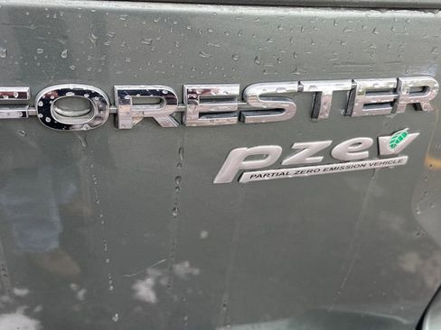 Used 2014 Subaru Forester 2.5i Premium w/ Popular Package #2 AWD/4WD image 34