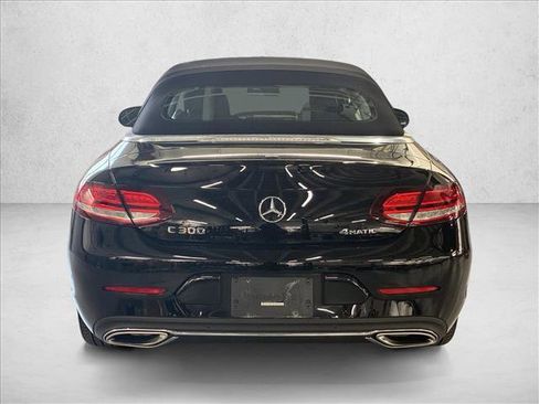 Used 2023 Mercedes-Benz C 300 4MATIC Cabriolet image 5