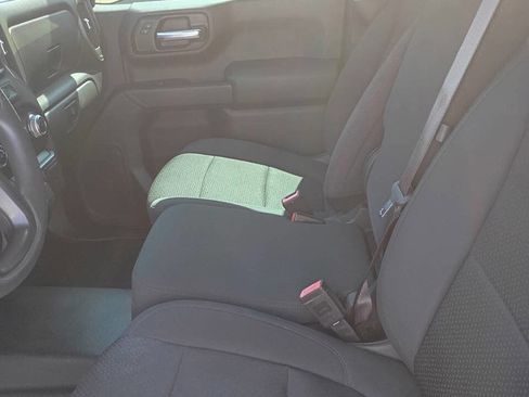 Used 2020 GMC Sierra 1500 4x4 Crew Cab w/ Sierra Value Package image 15