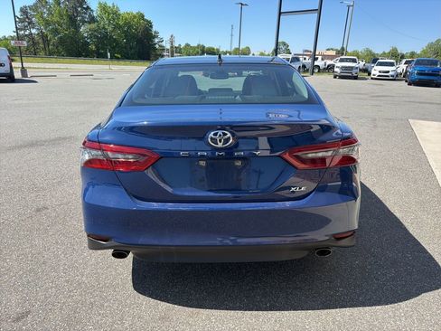 Used 2023 Toyota Camry XLE FWD image 6
