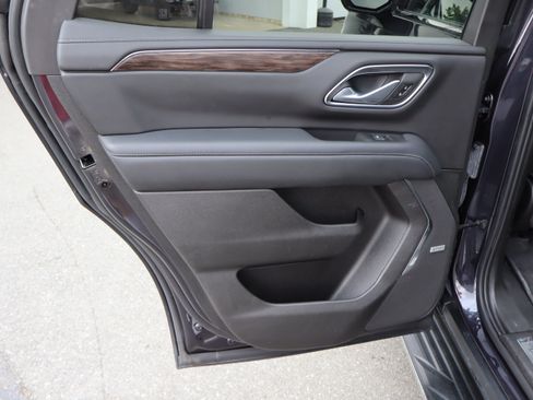 Used 2022 Chevrolet Tahoe LT AWD/4WD image 31