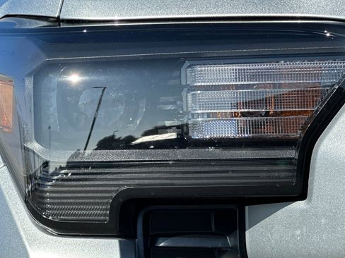 New 2025 Toyota Tacoma TRD Off-Road image 30