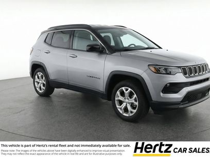 Used 2025 Jeep Compass Latitude