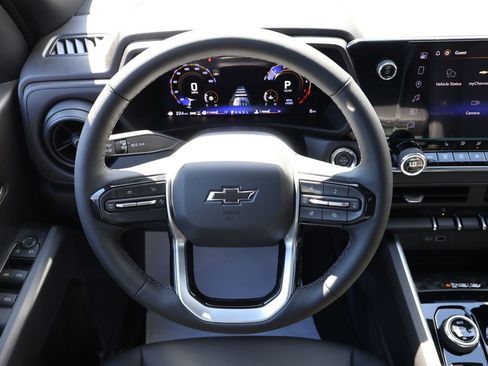 New 2026 Chevrolet Colorado Trail Boss AWD/4WD image 13