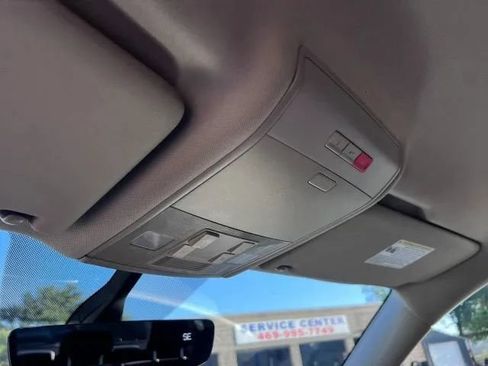 Used 2019 Volkswagen Atlas SE FWD image 50
