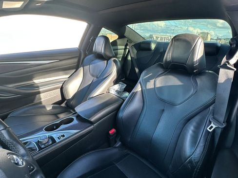 Used 2018 INFINITI Q60 Red Sport 400 w/ Sensory Package 3.0T Sport image 16