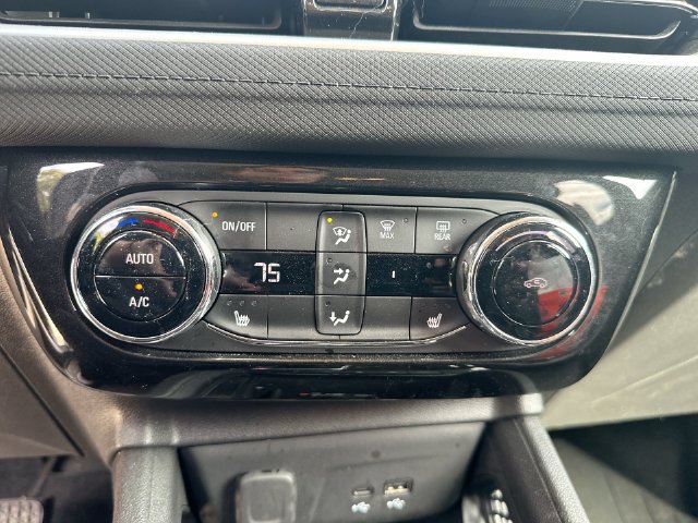 Used 2024 Chevrolet TrailBlazer LT w/ Convenience Package AWD/4WD image 47