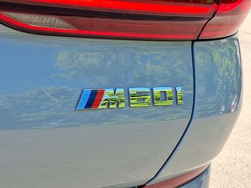Used 2025 BMW X6 M60i AWD/4WD image 30