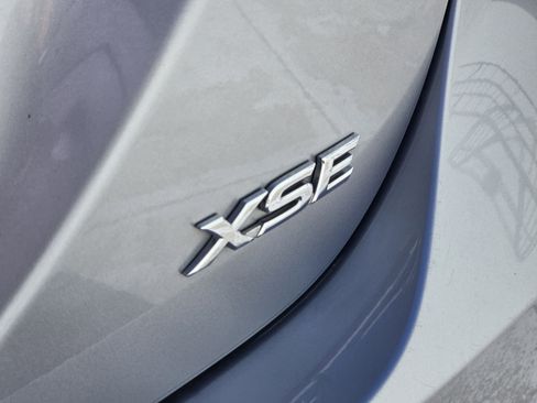 Used 2023 Toyota Camry XSE image 13