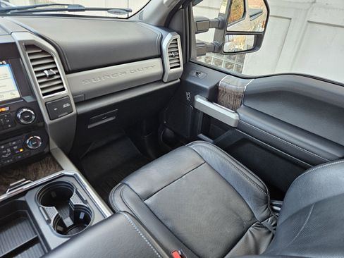 Used 2017 Ford F350 Lariat w/ Lariat Ultimate Package image 13