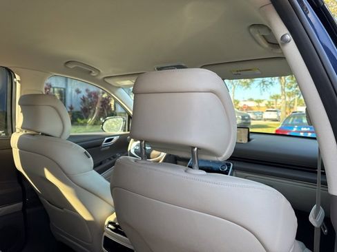 Used 2024 Genesis GV80 2.5T image 15