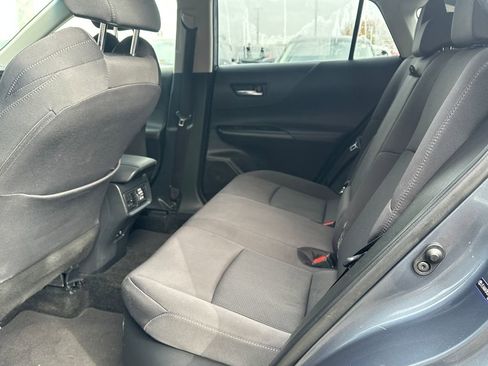 Used 2021 Toyota Venza LE image 14