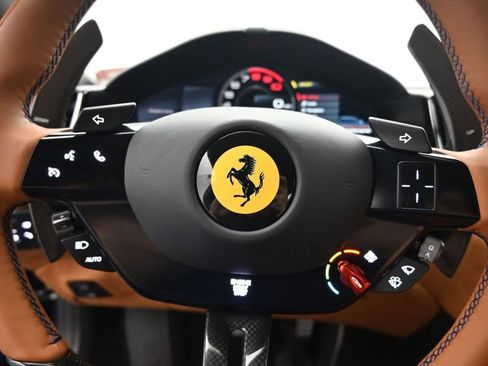 Used 2023 Ferrari Roma RWD image 10