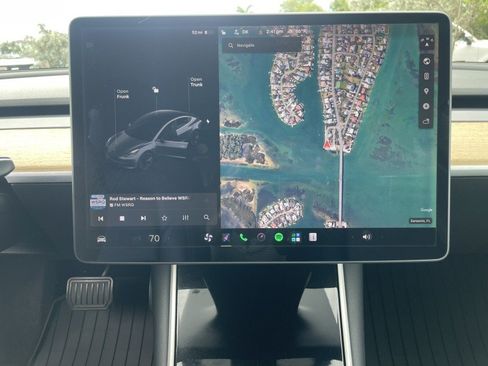Used 2020 Tesla Model 3 RWD image 16