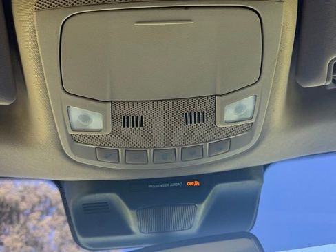 Used 2022 Ford Expedition XLT AWD/4WD image 16