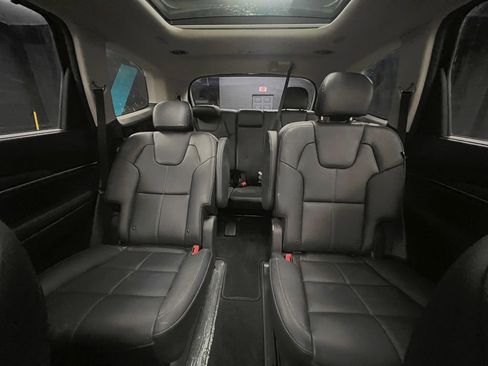 Used 2023 Kia Telluride SX AWD/4WD image 10