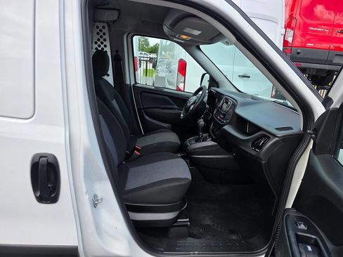 Used 2021 RAM ProMaster City Tradesman image 15