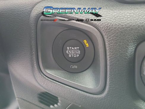 Used 2025 Jeep Gladiator Sport AWD/4WD image 26