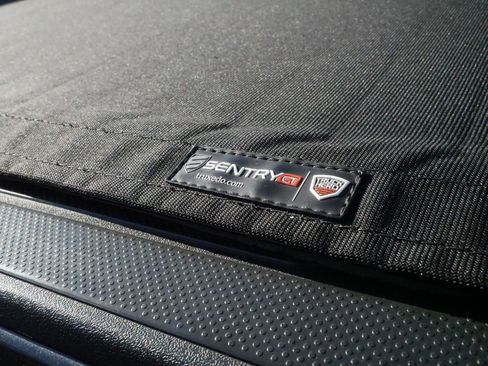 Certified 2022 Toyota Tacoma TRD Sport image 18