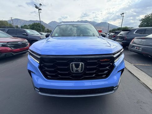 Used 2024 Honda Pilot TrailSport image 9
