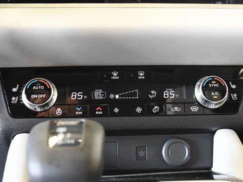 New 2026 Mitsubishi Outlander SEL AWD/4WD image 41