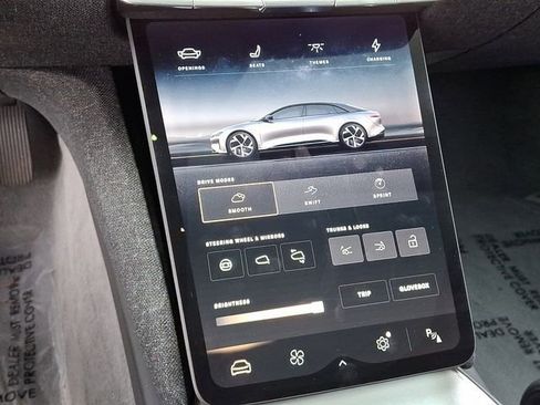 Used 2023 Lucid Air Touring image 21
