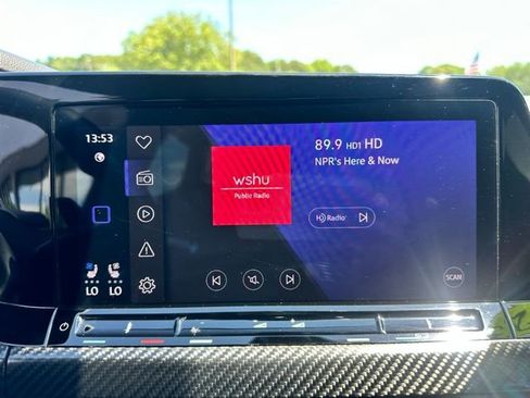 Used 2023 Volkswagen Golf 20th Anniversary Edition image 19