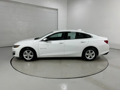 Used 2024 Chevrolet Malibu LT FWD image 21