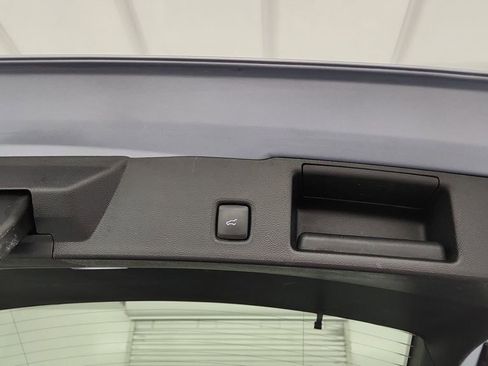 Used 2022 Ford Escape SEL image 22