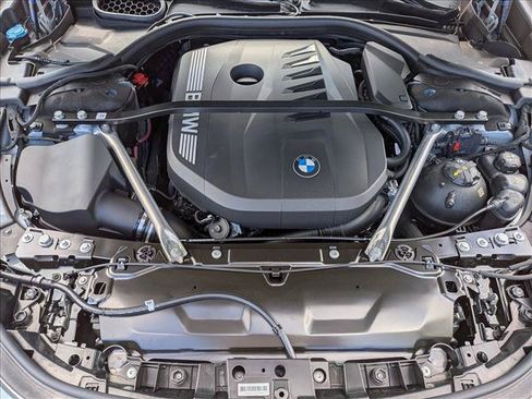 New 2026 BMW 740i w/ Premium Package RWD image 18