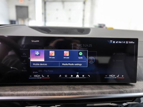 New 2026 BMW X5 xDrive40i image 17